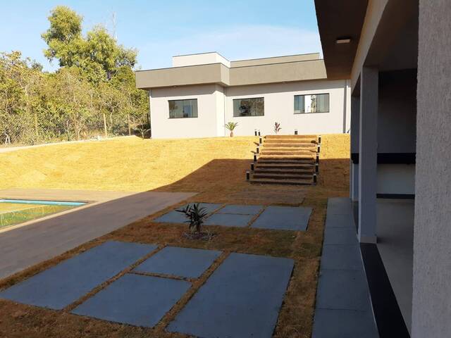 Lindo Sitio para venda ou permuta para galpão/ barracão